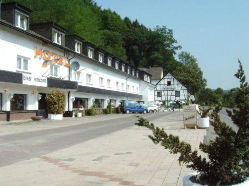 Hotel Alte Poststation Overath Kültér fotó